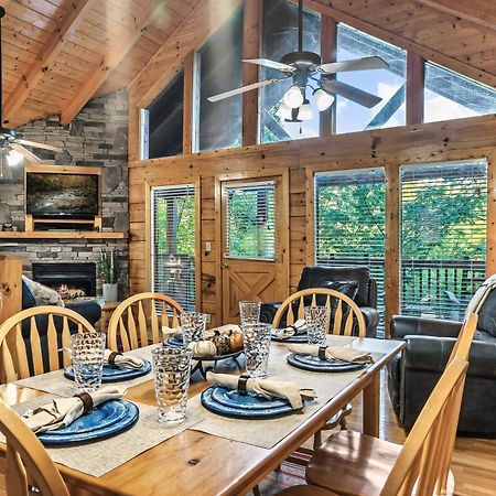 Cozy Log Cabin!! In Heart Of Pf & Close To The Smokies 비둘기 포지 외부 사진
