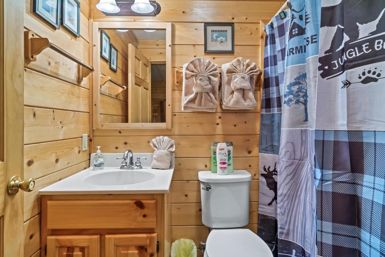 Cozy Log Cabin!! In Heart Of Pf & Close To The Smokies 비둘기 포지 외부 사진