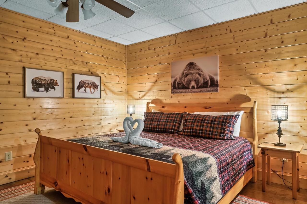 Cozy Log Cabin!! In Heart Of Pf & Close To The Smokies 비둘기 포지 외부 사진